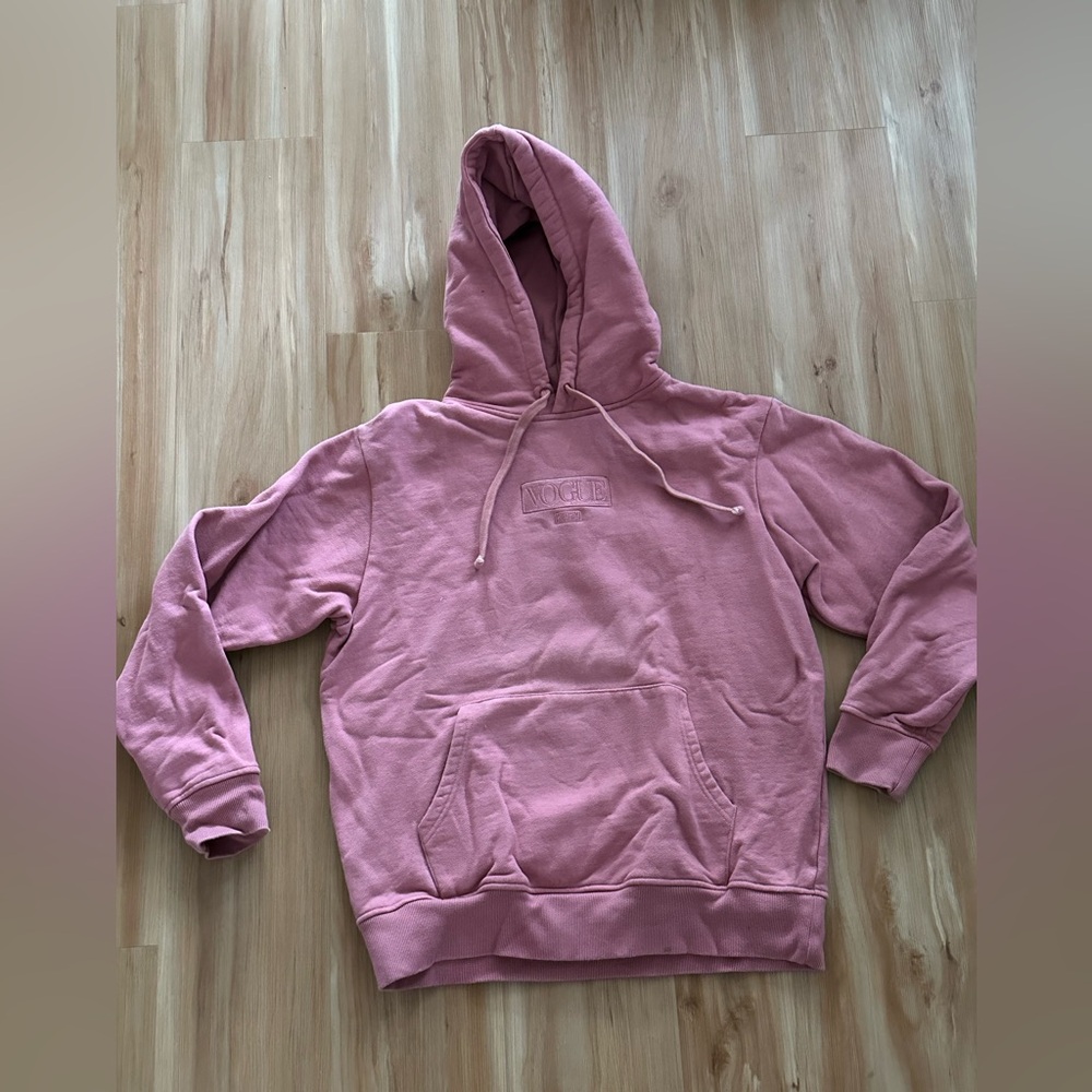 Kith x Vogue | Limited Edition Colllab | Men’s Pink Hoodie